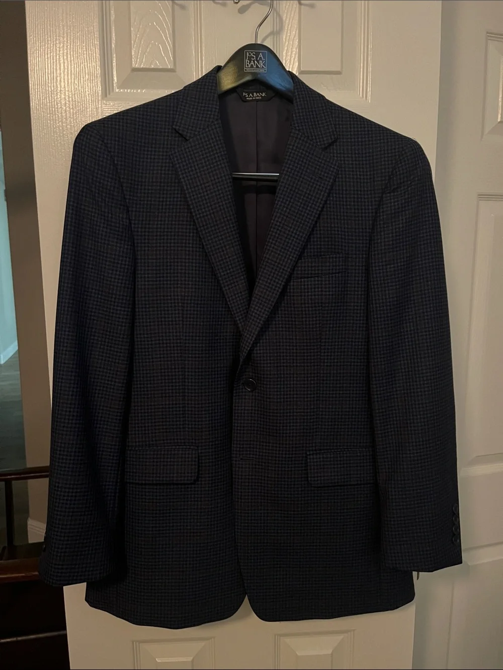 Jos. A. Bank Navy/Tan Checked Sport Coat